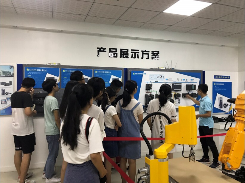 钱柜qg777展厅2.jpg 钱柜qg777展厅2.jpg